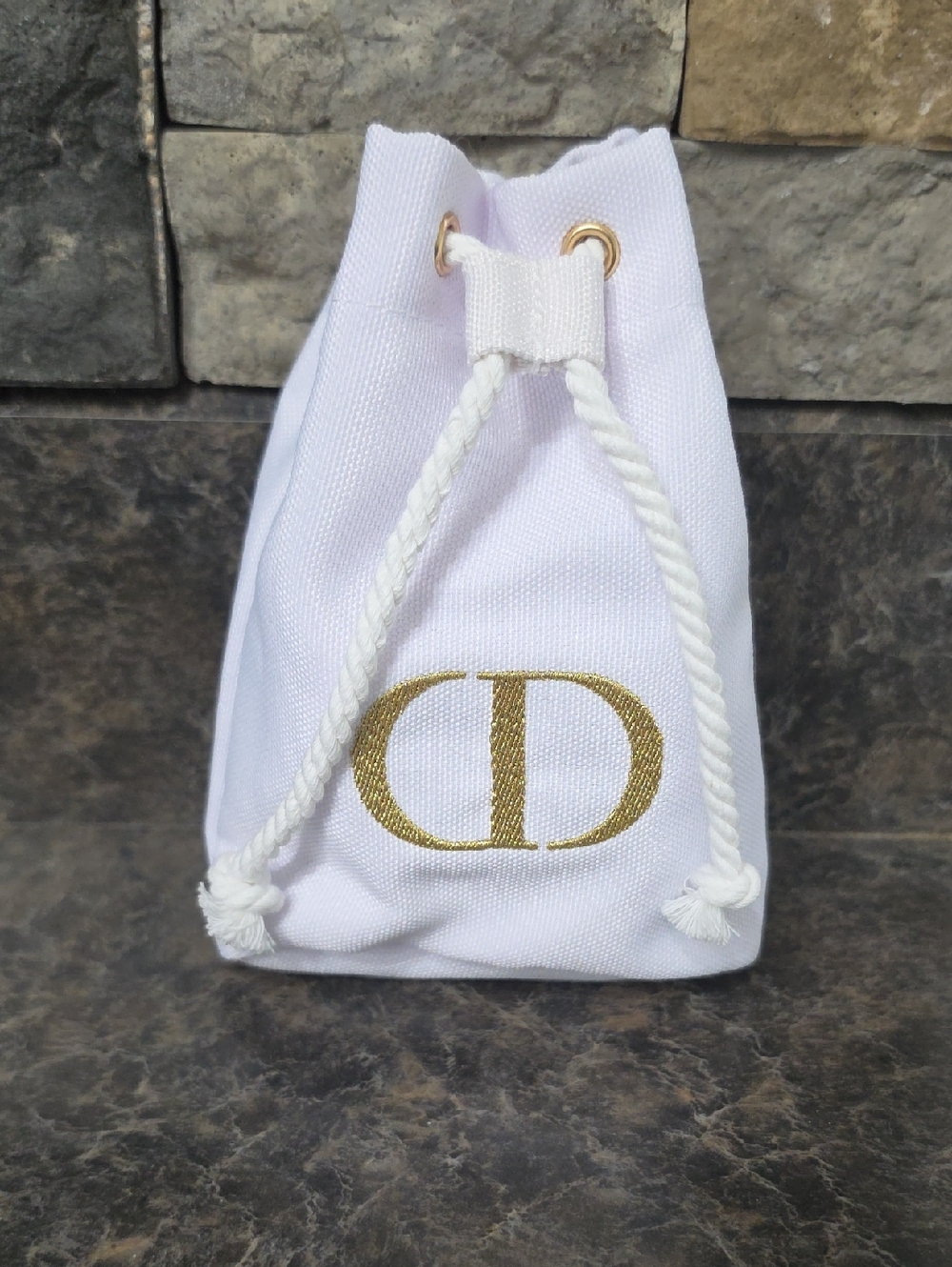 CHRISTIAN DIOR White Twill Drawstring Pouch Cosmetics Makeup Bag (1 Of 4)